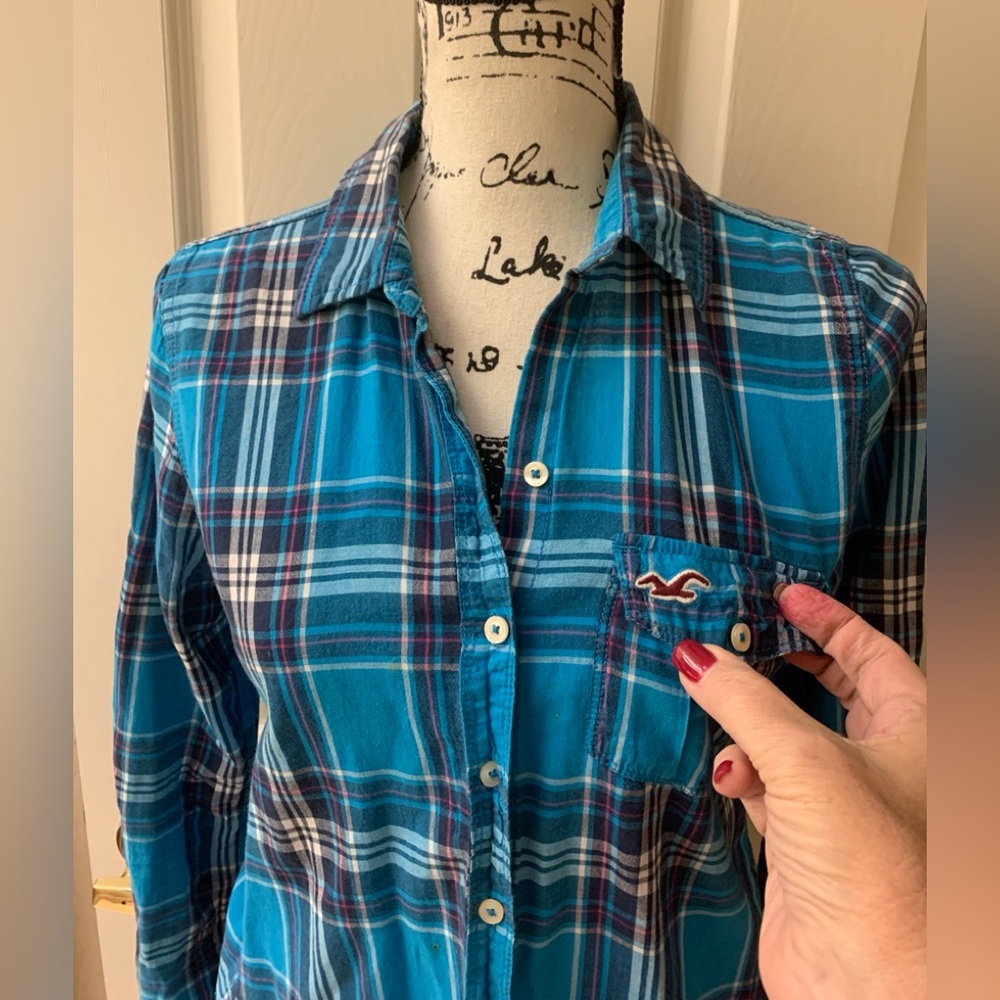 Hollister Teal and Navy Flamnel Plaid Shirt